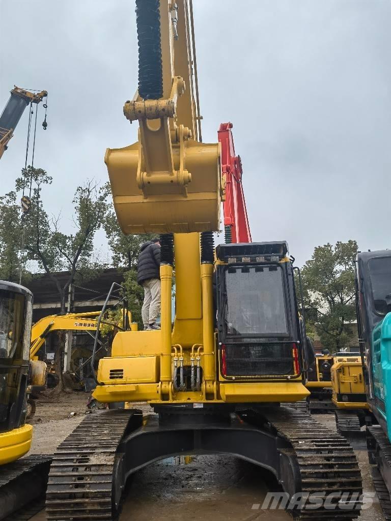 Komatsu PC 220-8 Escavadeiras de esteiras