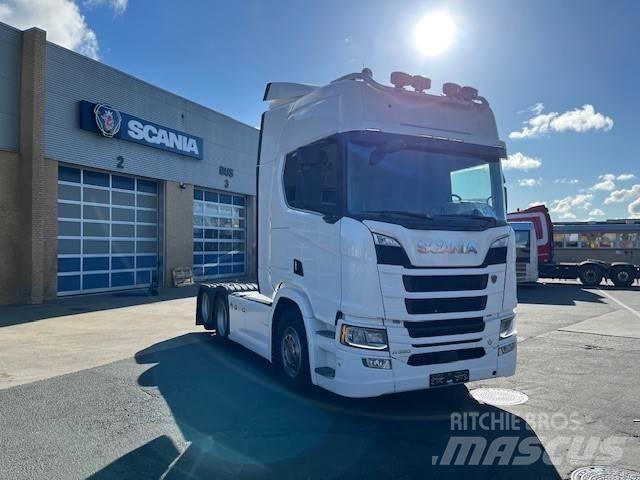 Scania R 590 Cavalos Mecânicos