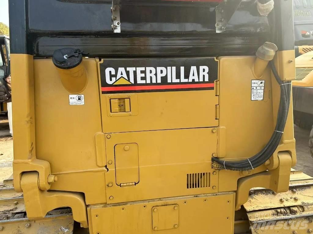 CAT D 5 C Dozers - Tratores rastos