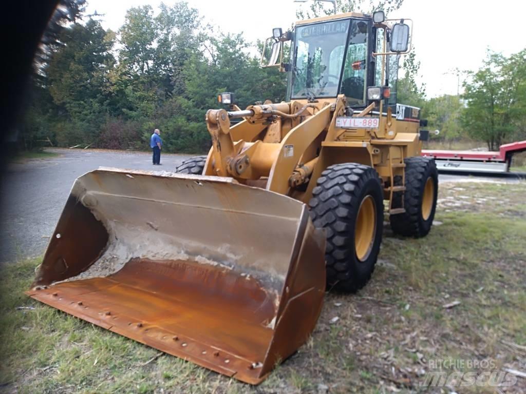 CAT 928F Carregadeiras de rodas