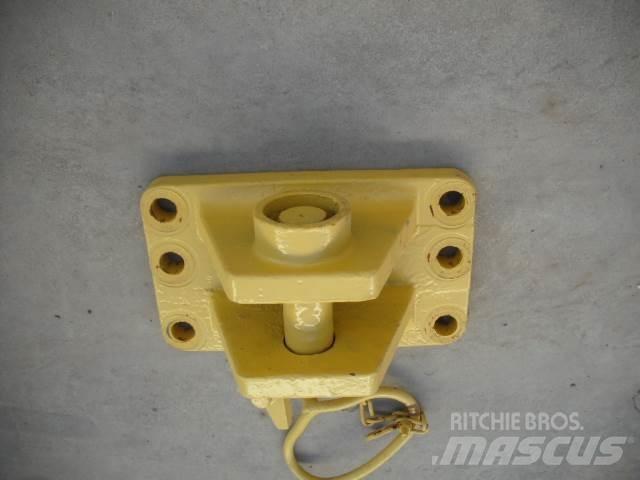 Komatsu D65EX PX Dozers - Tratores rastos