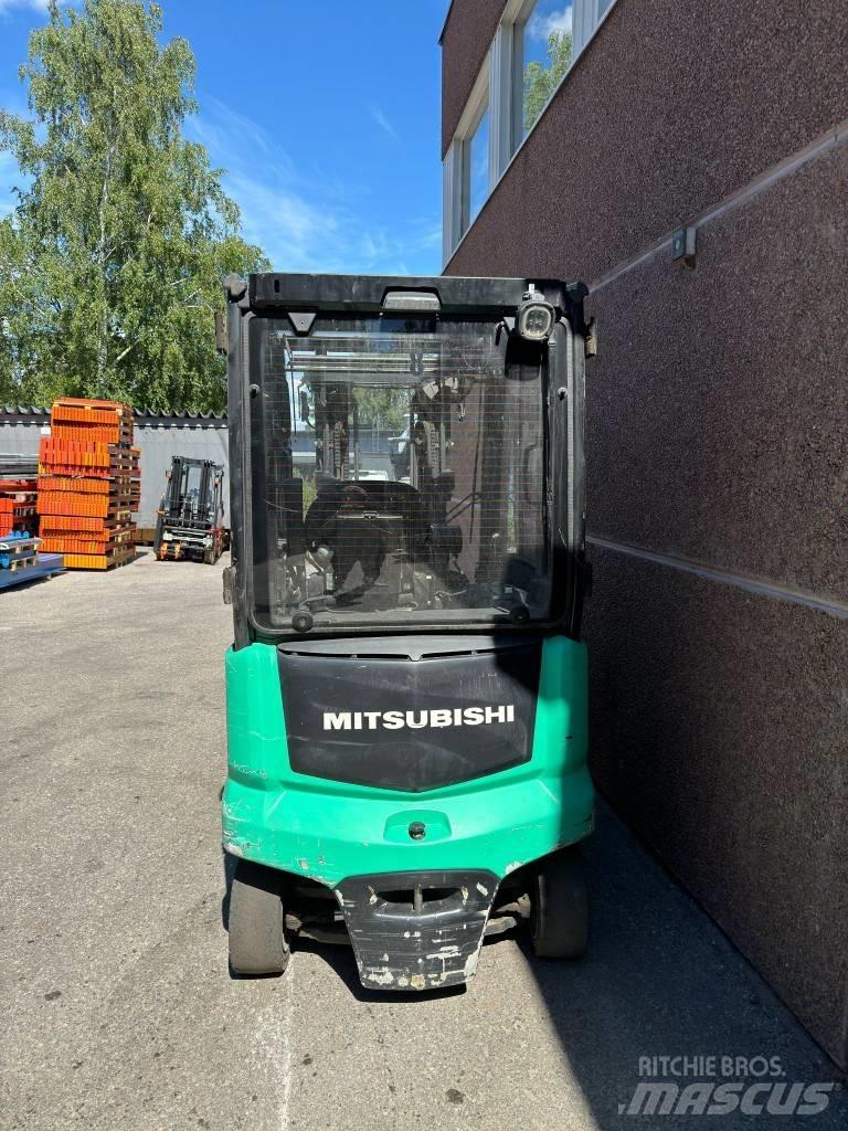 Mitsubishi FB25CN Empilhadores eléctricos