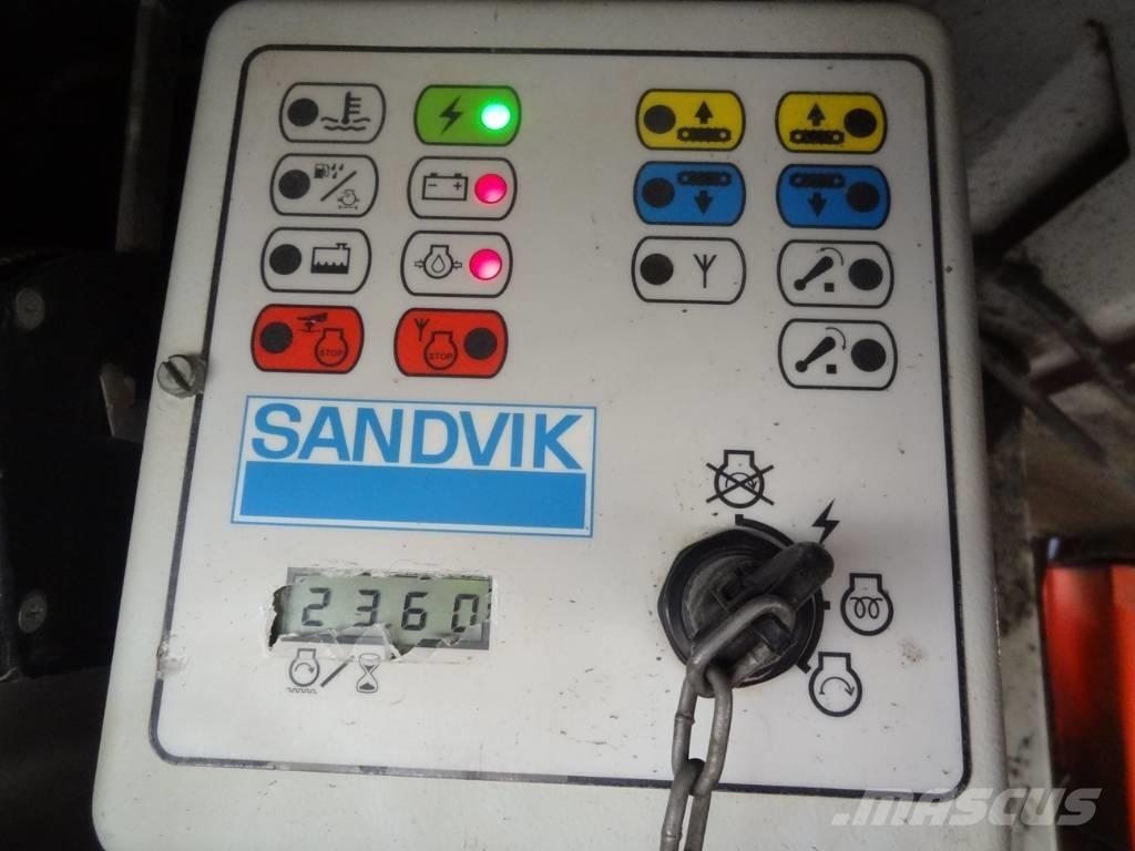Sandvik QA 450 Crivos móveis