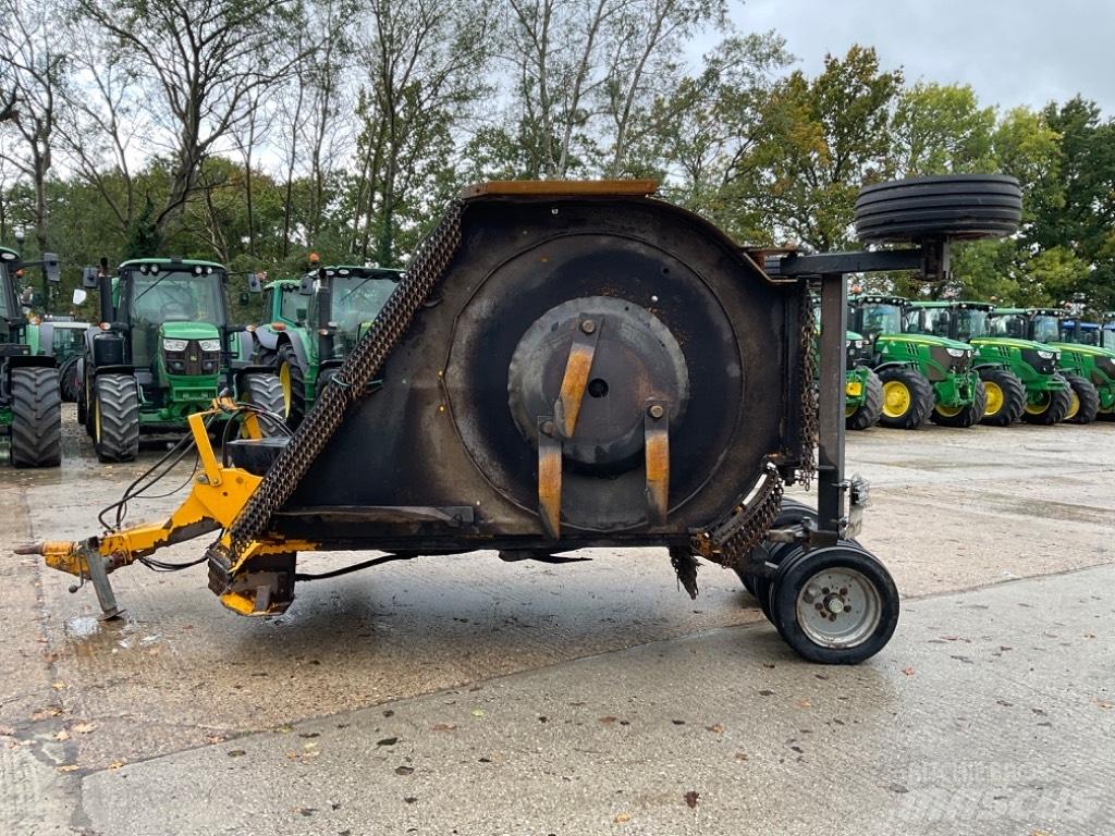 McConnel SR15 Gadanheiras