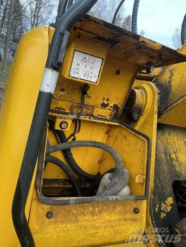 JCB JS 200 LC Escavadeiras de esteiras