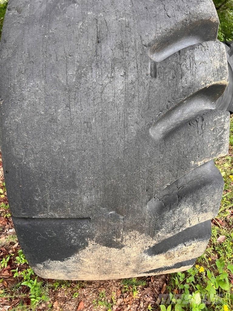  65/35X33 Firestone Pneus