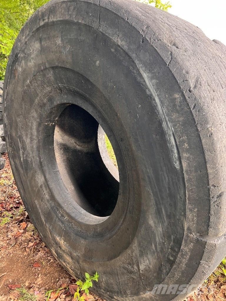  65/35X33 Firestone Pneus