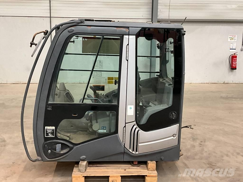 Hitachi ZX 210-3 Cabina