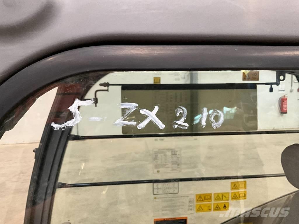 Hitachi ZX 210-3 Cabina