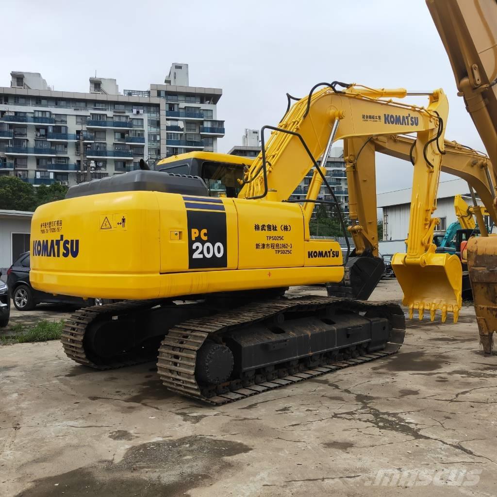 Komatsu PC200-7 Escavadeiras de esteiras