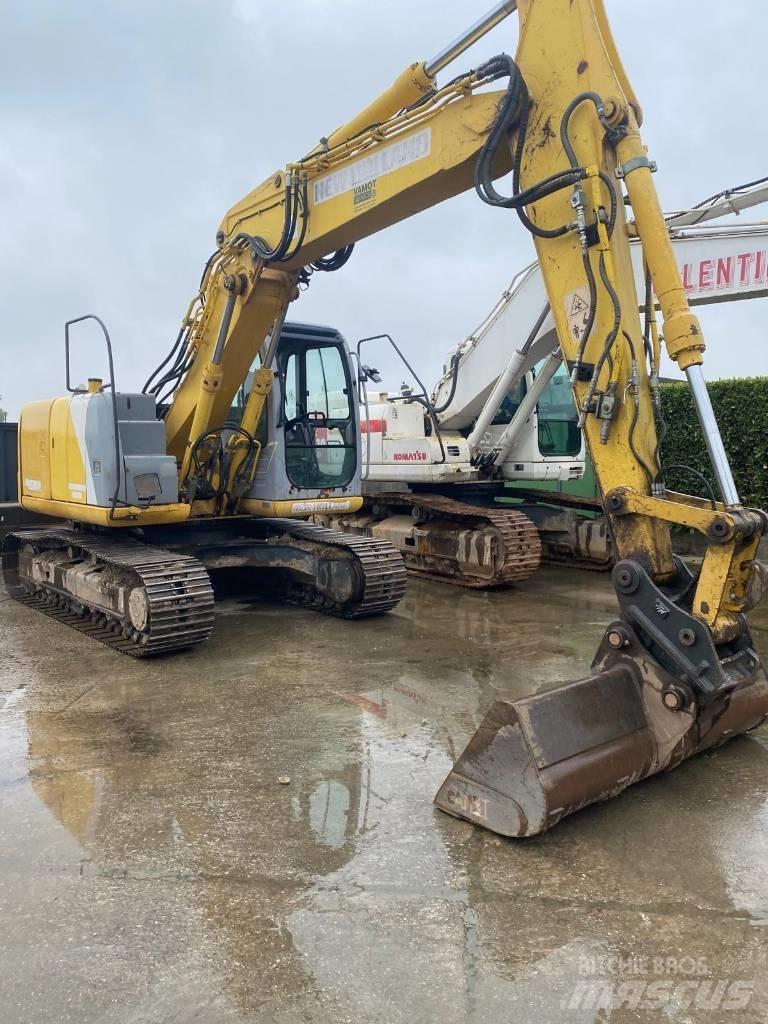 New Holland E 145 Escavadeiras de esteiras