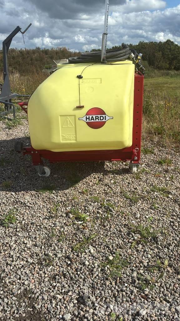 Hardi Fronttank Pulverizadores montados