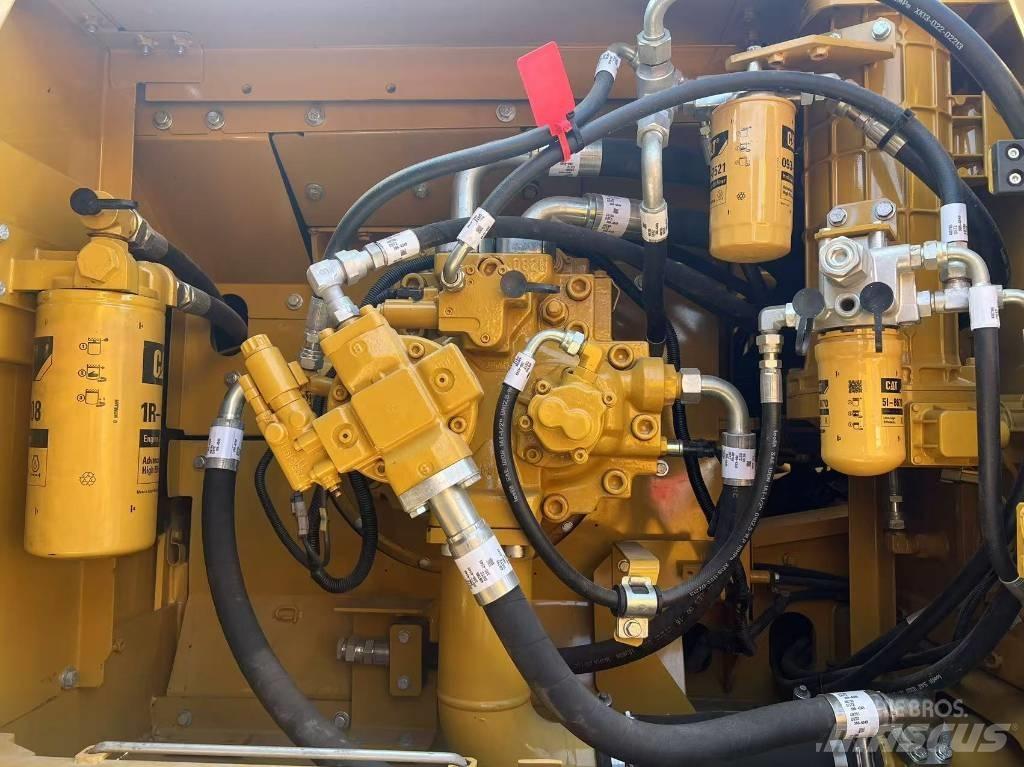 CAT 330 D Escavadeiras de esteiras