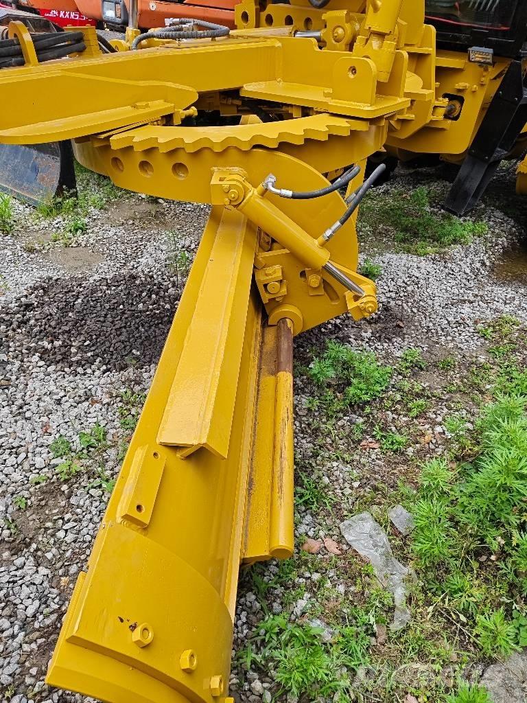 CAT 120 H Motoniveladoras