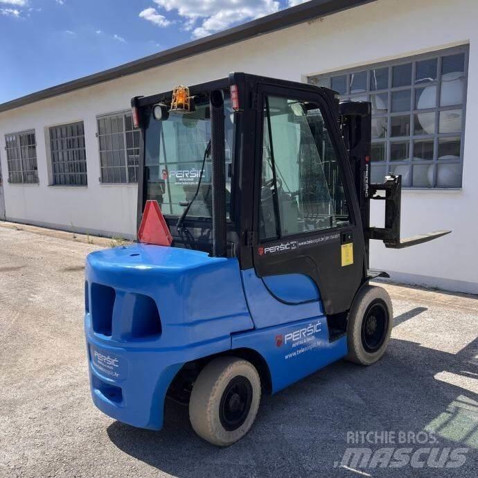 Yale GDP30VX Empilhadores Diesel