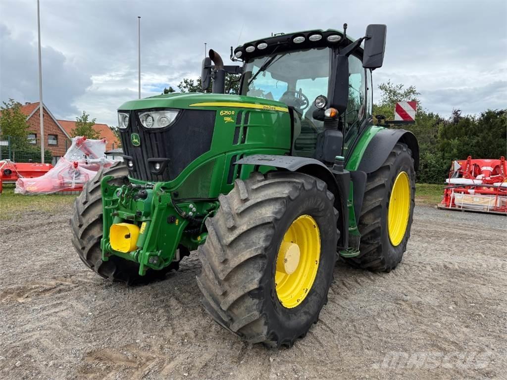 John Deere 6250R Agricultura - Outros
