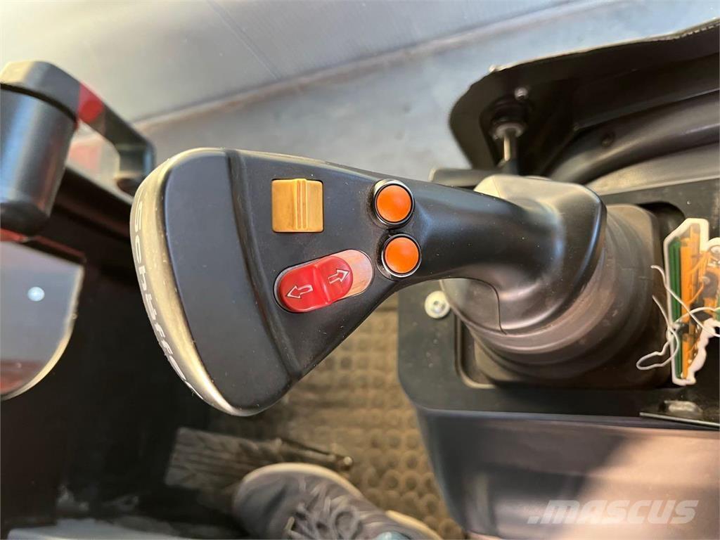 Schäffer 5680 T Carregadeiras de rodas