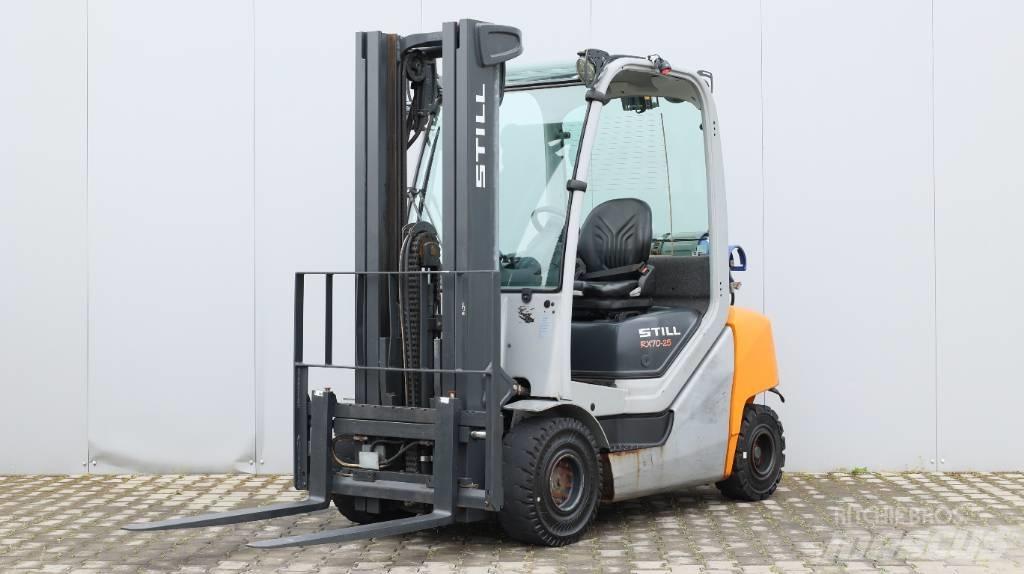 Still RX 70-25T Empilhadores a gás