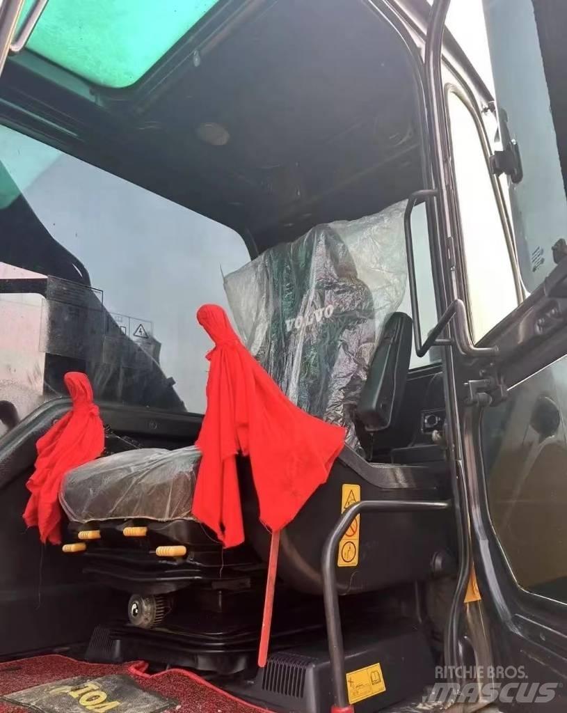 Volvo EC 240 Escavadeiras de esteiras