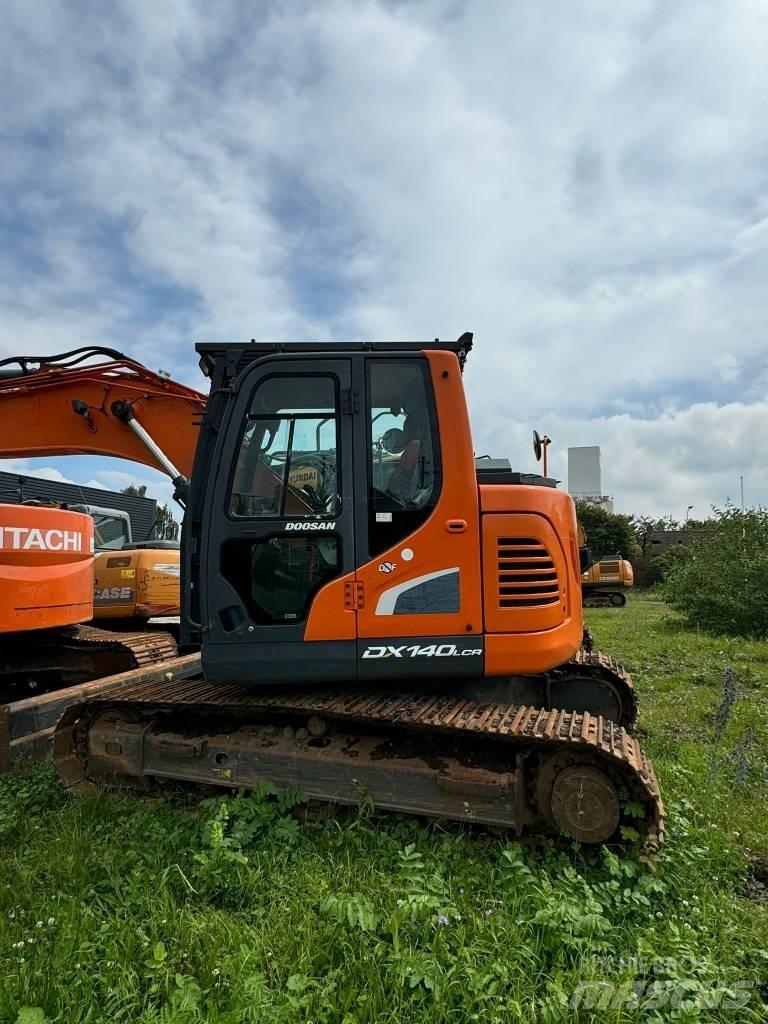 Doosan DX 140 LCR Escavadeiras de esteiras