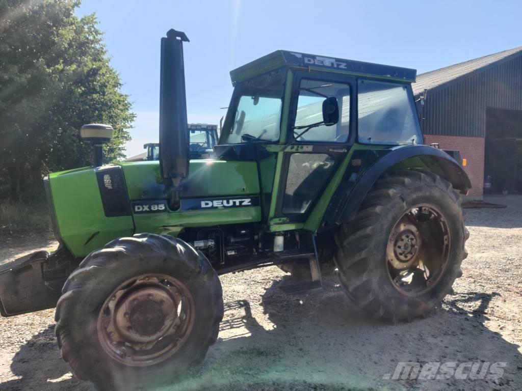 Deutz DX 85 ALLRAD Tratores Agrícolas usados