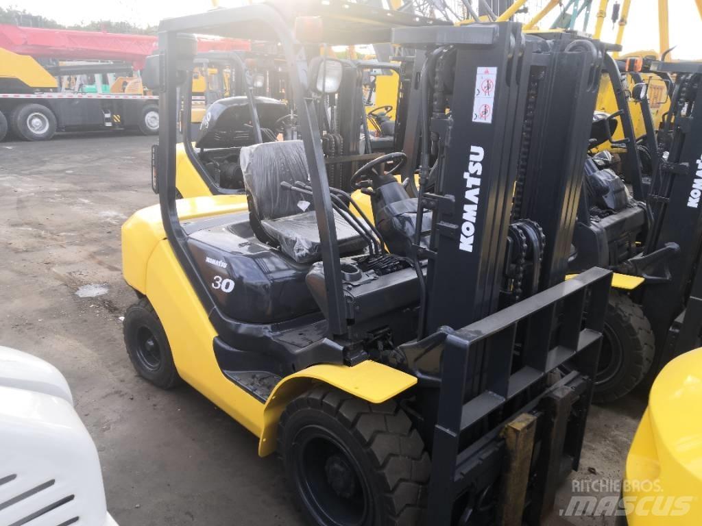 Komatsu 3 Empilhadores Diesel