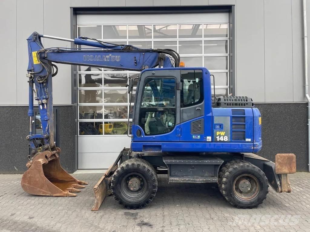 Komatsu PW148-8 Escavadoras de rodas