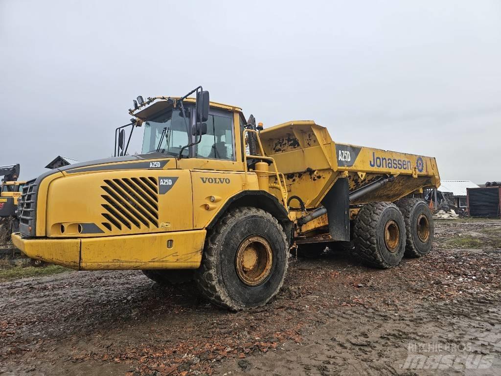 Volvo A25D / a30, a35 Caminhões articulados
