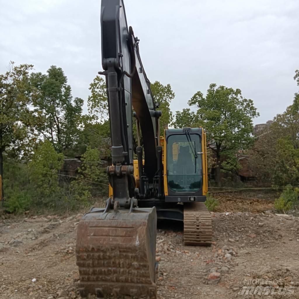 Volvo EC140B Escavadeiras de esteiras