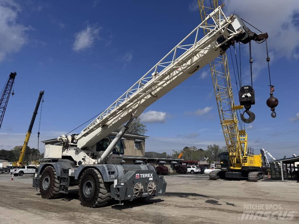 Terex RT 670 Gruas Fora-de-estrada