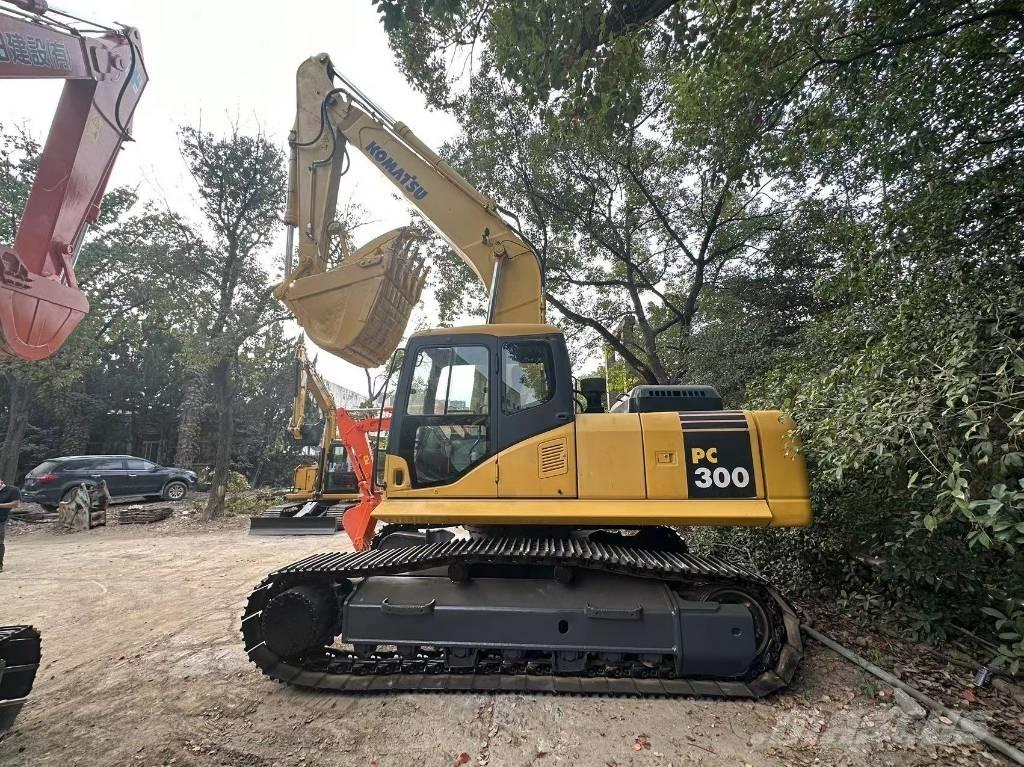Komatsu PC 300 Escavadeiras de esteiras