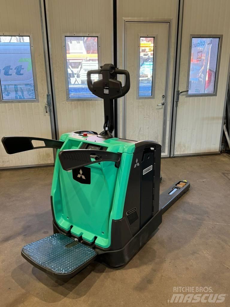 Mitsubishi PBV20N2 Porta-paletes com plataforma