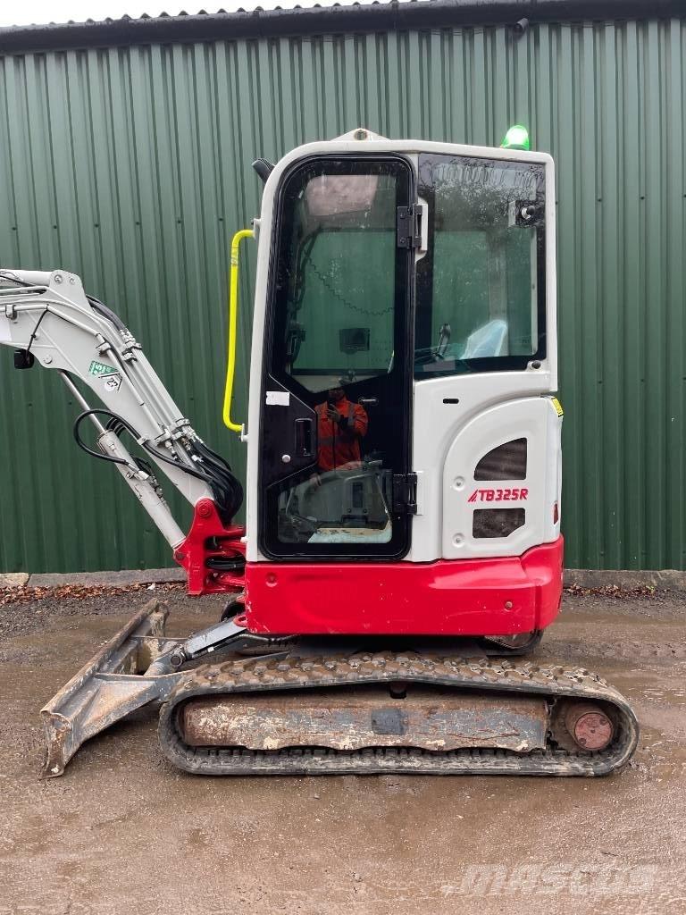 Takeuchi TB 325 R Miniescavadeiras