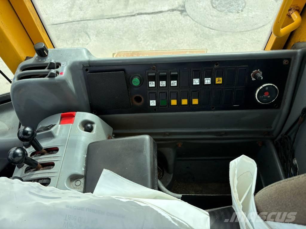 Volvo L110E Carregadeiras de rodas