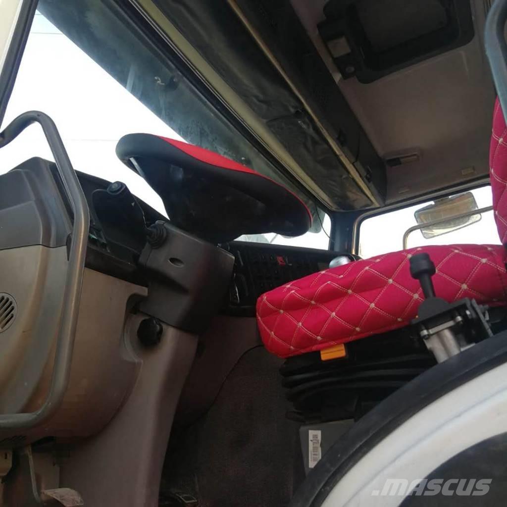 Howo 375 8x4 Camiões basculantes