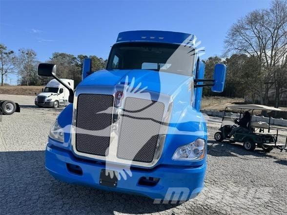 Kenworth T680 Cavalos Mecânicos