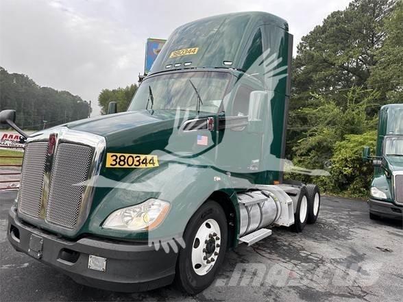 Kenworth T680 Cavalos Mecânicos