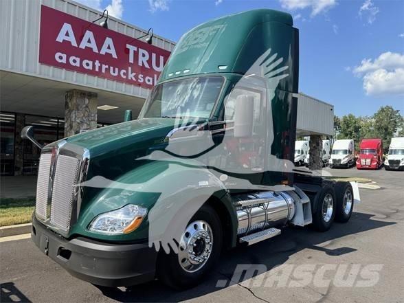 Kenworth T680 Cavalos Mecânicos