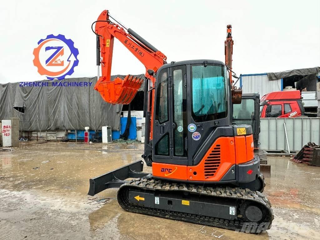 Hitachi ZX 50 Miniescavadeiras