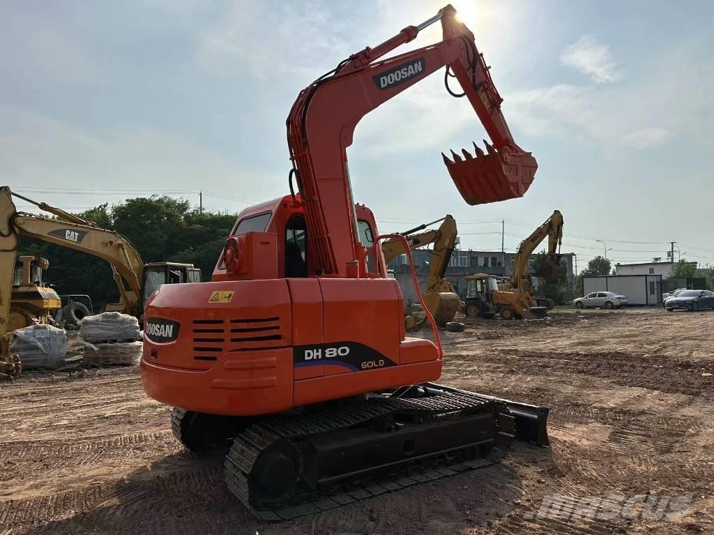 Doosan DH 80 Escavadeiras de esteiras