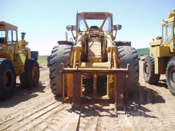 CAT 988 A Carregadeiras de rodas