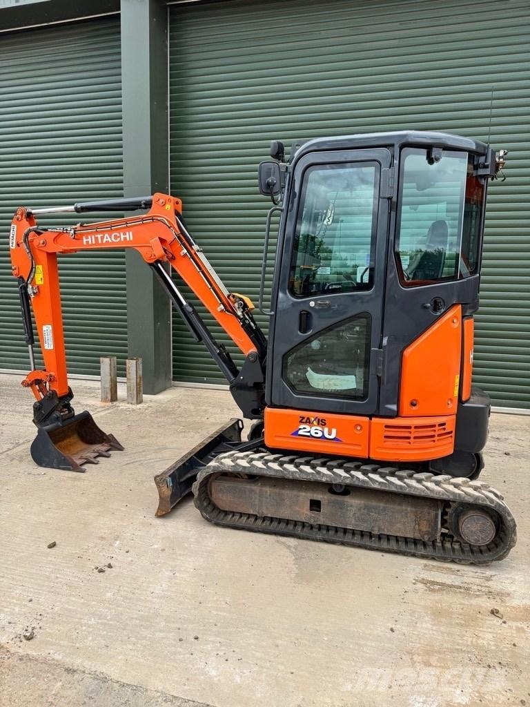 Hitachi 26U-6 CR Miniescavadeiras