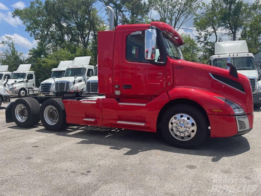 Volvo VNL64T300 Cavalos Mecânicos