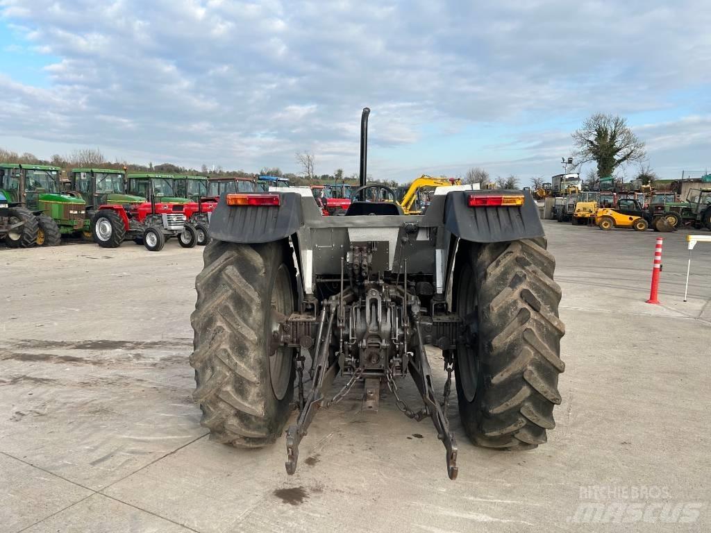 Massey Ferguson 375 Tratores Agrícolas usados