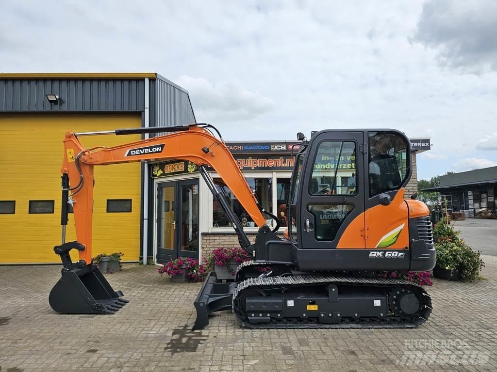 Develon DX60E-10N Miniescavadeiras