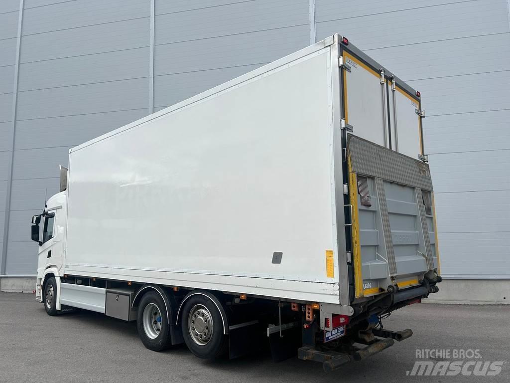Scania G-serie Caminhões caixa temperatura controlada