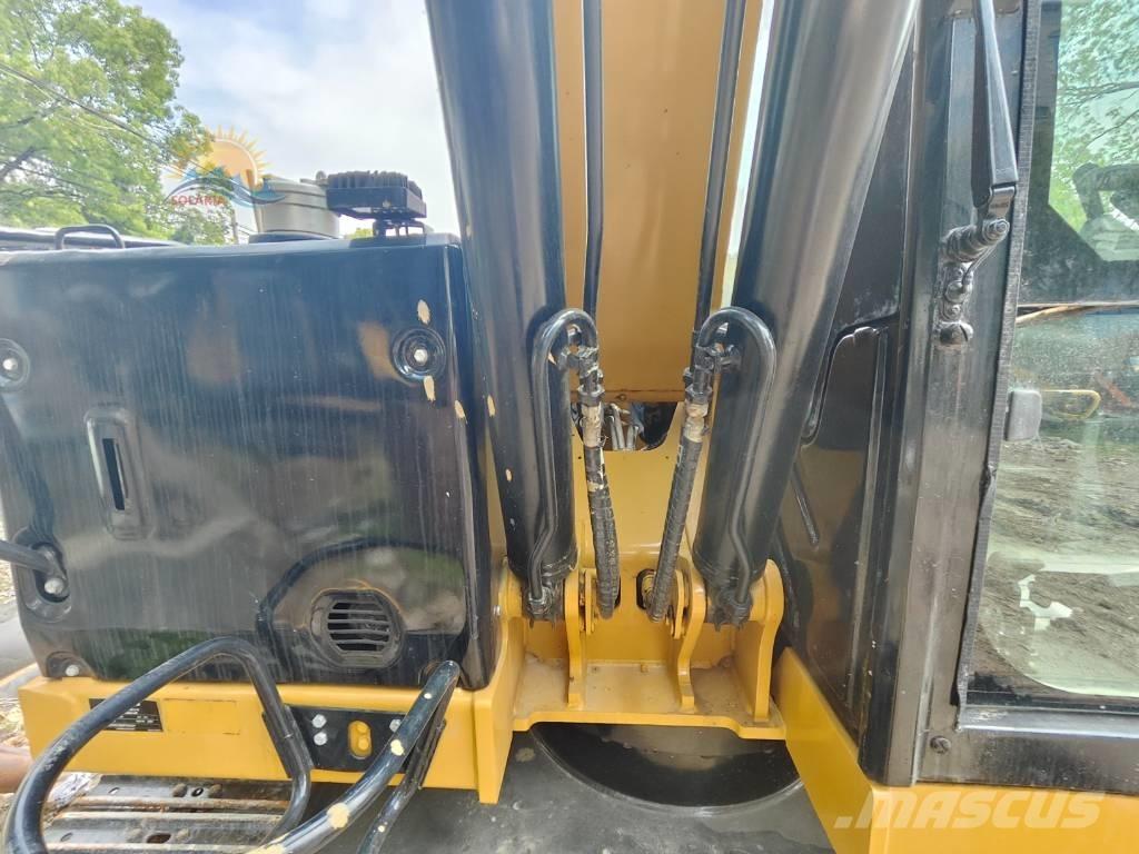 CAT 310 Escavadeiras de esteiras