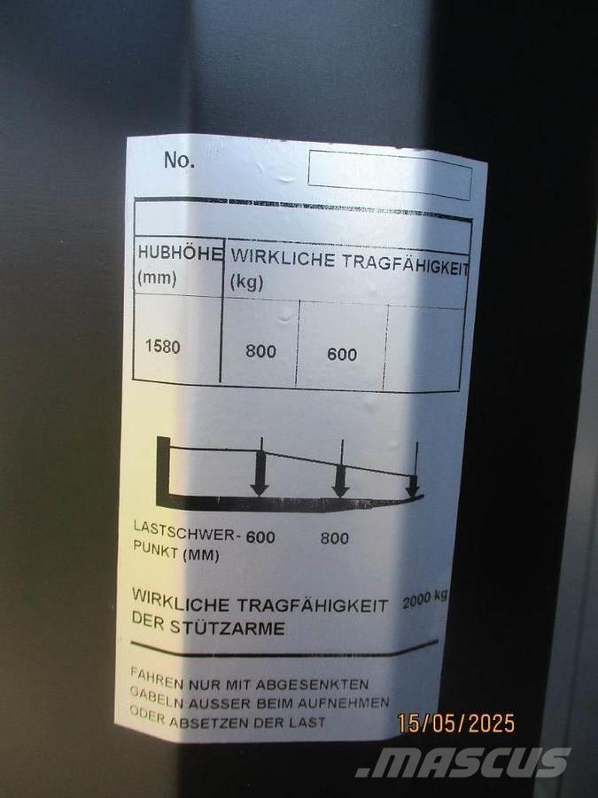 BT SWE 080L Empilhador para operador externo