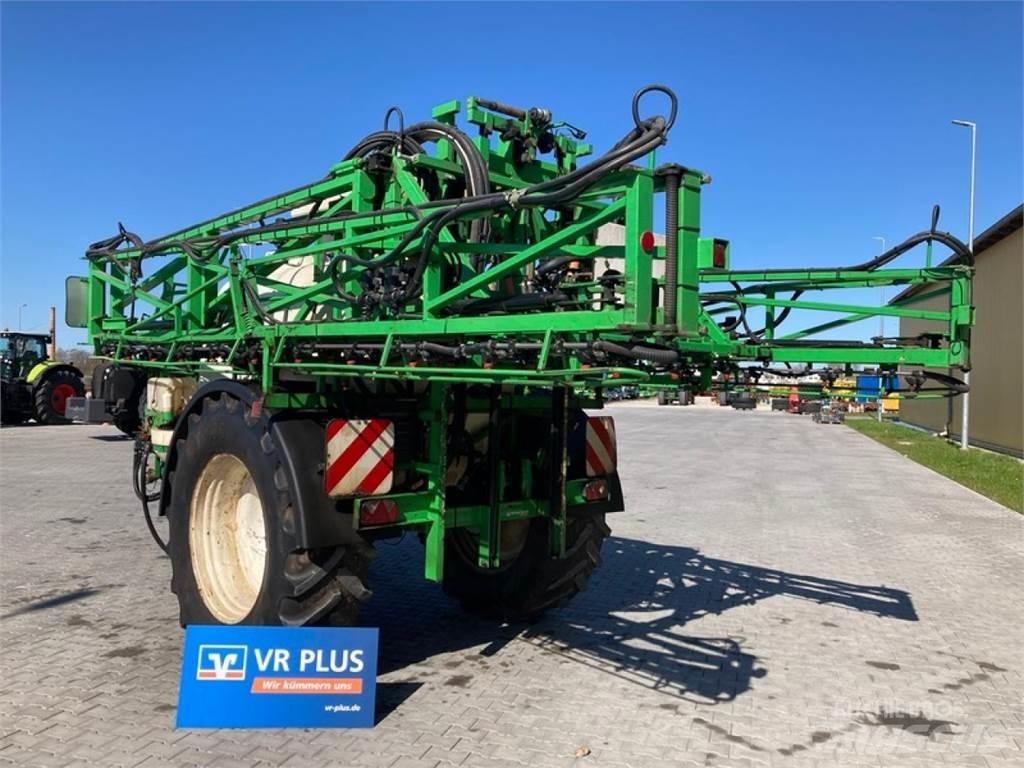  D4033 Pulverizadores rebocados