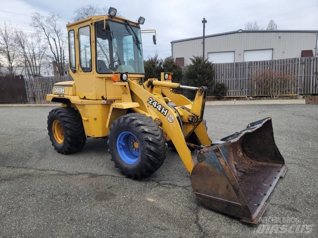 John Deere 244H Carregadeiras de rodas